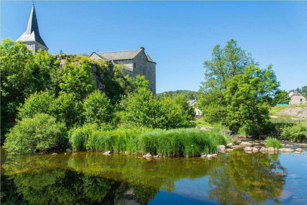 Les Rives Du Bes Saint-Juéry